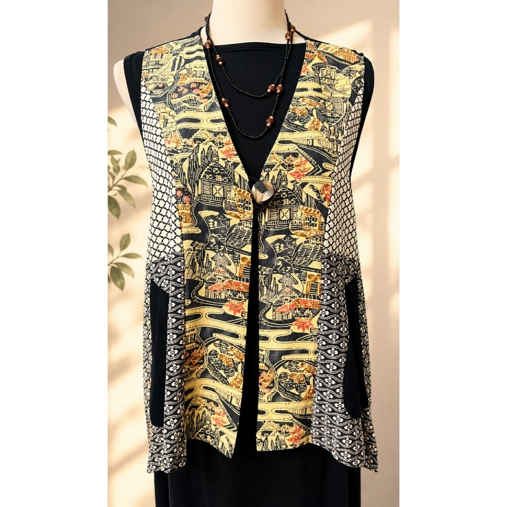 YASUKO Vintage Asian Vest Top Floral Rayon Kimono Silk Black Geometric Lagenlook